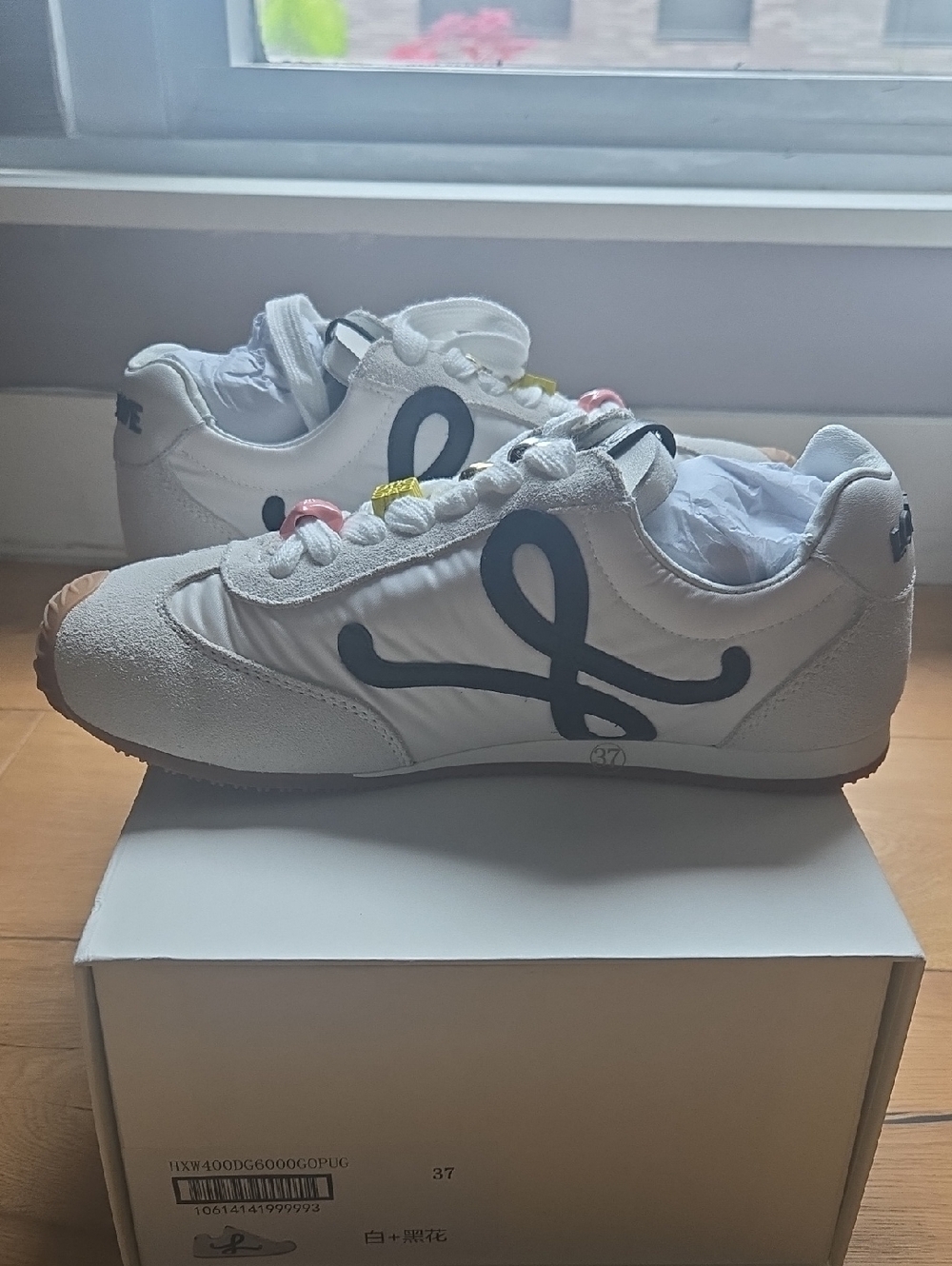 Loewe Ballet Runner Sneakers EU 37 White Black Anagram Logo Leather Low Top - Picture 9 of 9